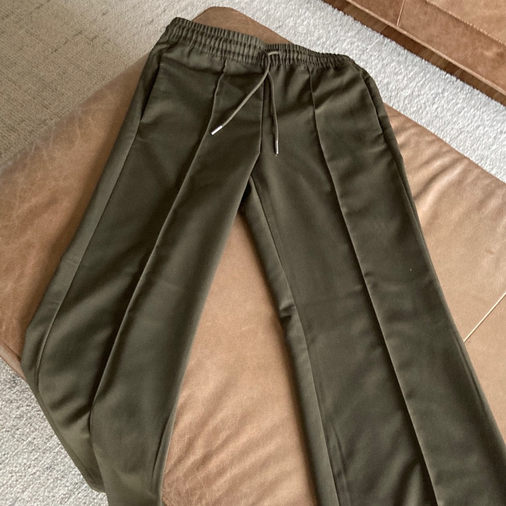 Women’s Drawstring pant in Olive Green NWT H&M